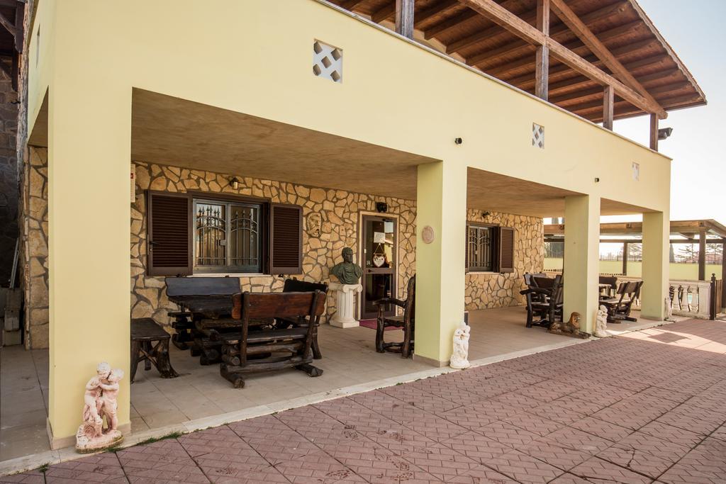 Villa Gengi Ardea Exterior photo